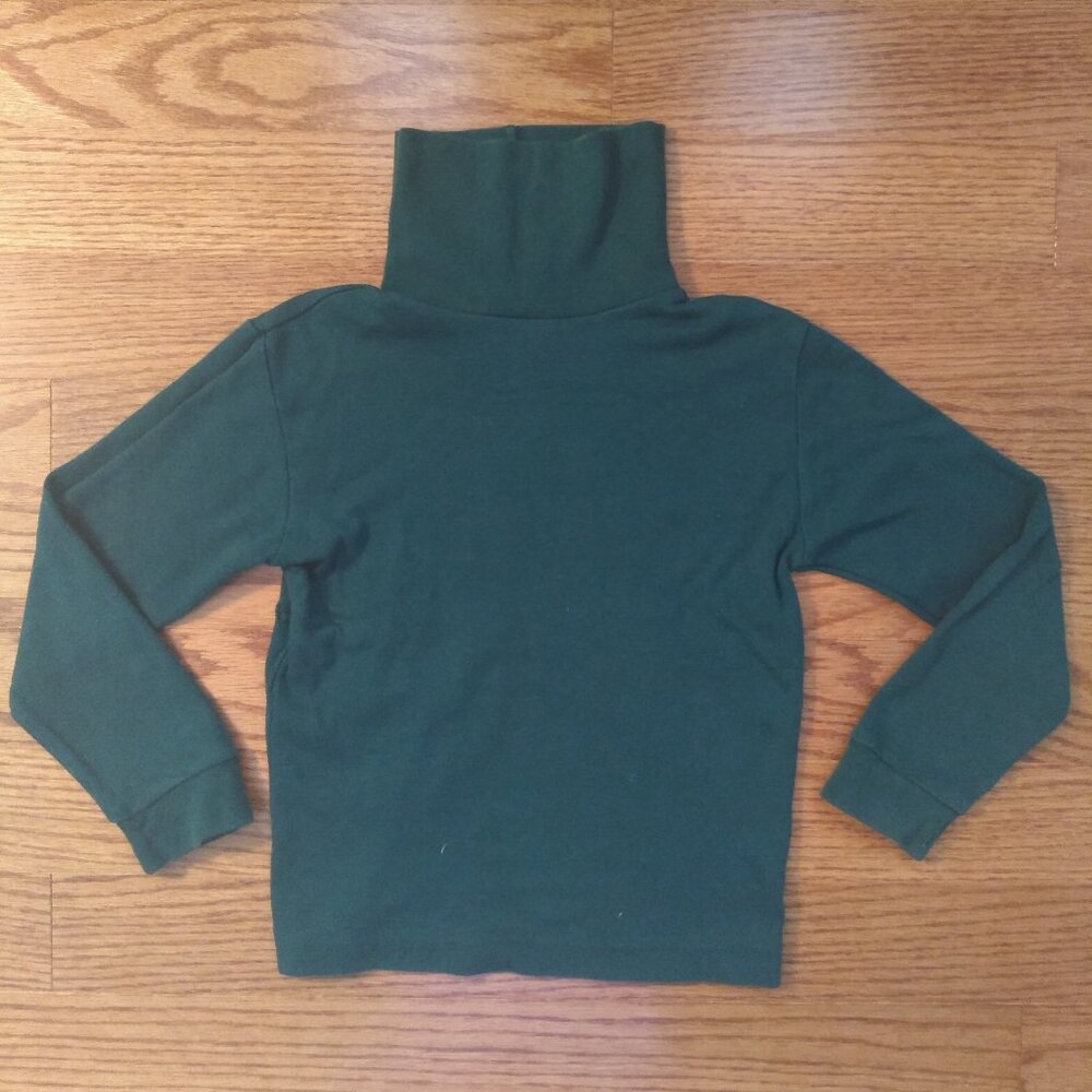 6/7 | Dark Green Turtleneck | Honors
